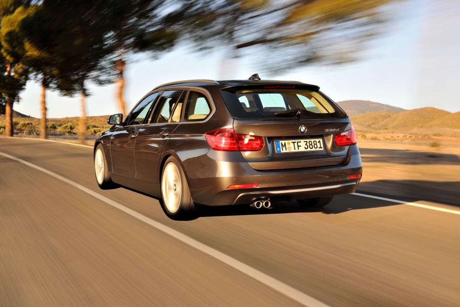  BMW 330d Touring Modern Line 2012 года  (фото 24 из 31)